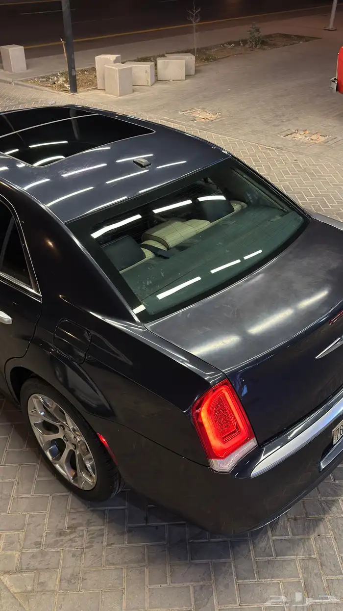 كرايسلر 2018 V8 2