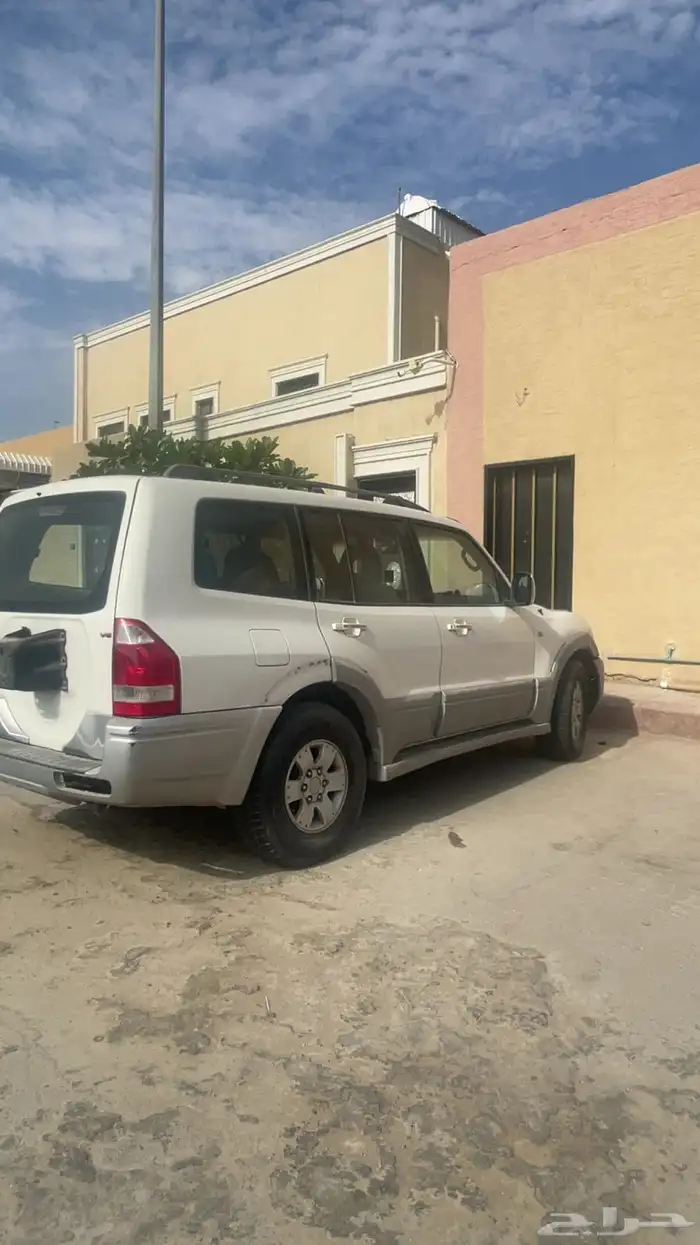 باجيرو 2006 للبيع التواصل واتس 4