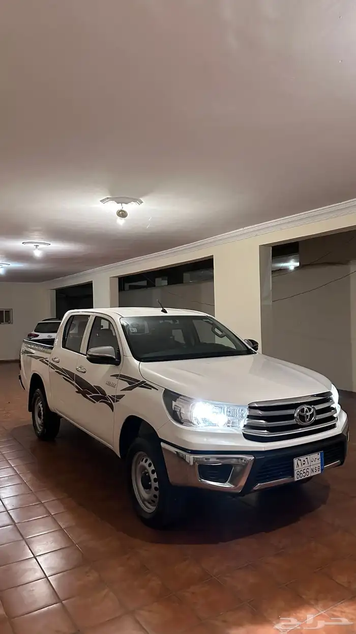 هايلوكس غمارتين دبل بنزين 2022 2