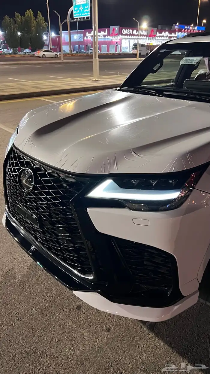 للبيع لكزس اف سبورت بريمي 2022 3