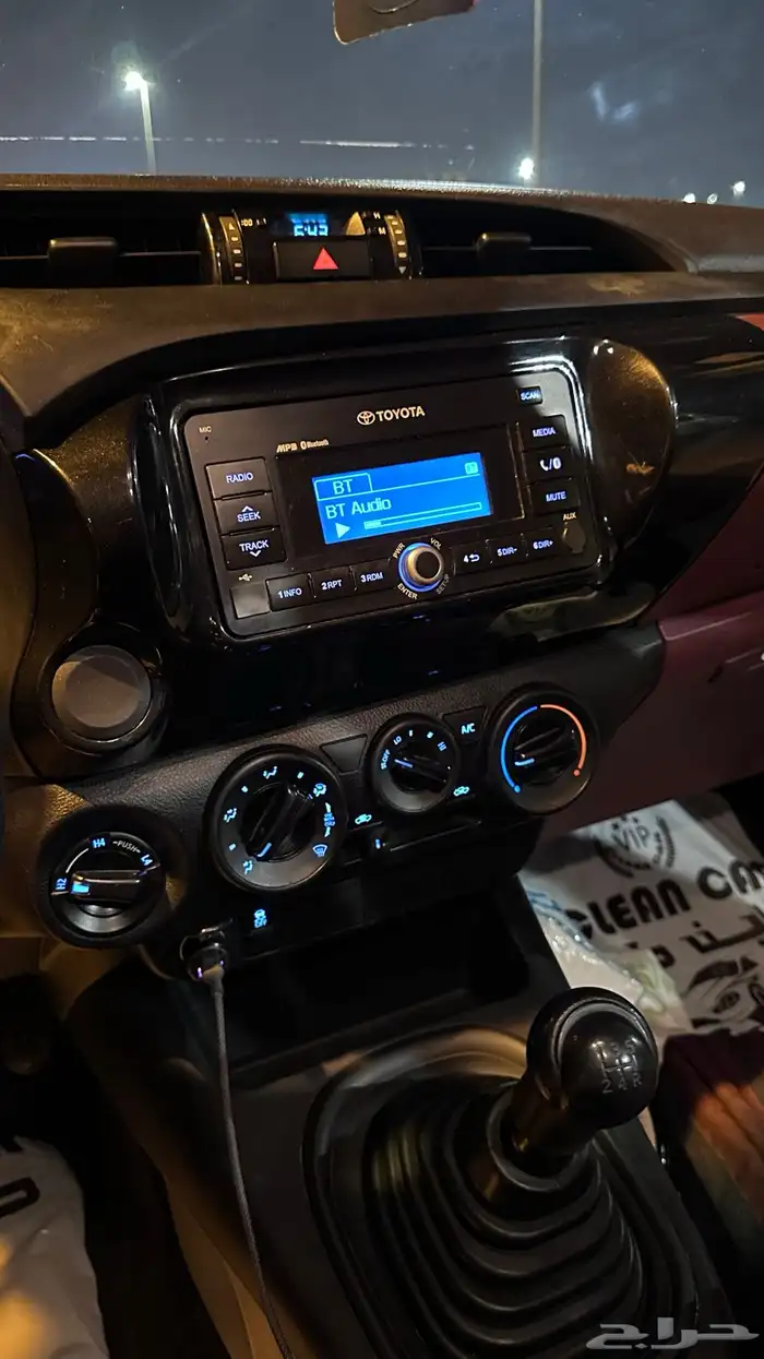 هايلوكس غمارتين دبل بنزين 2022 31