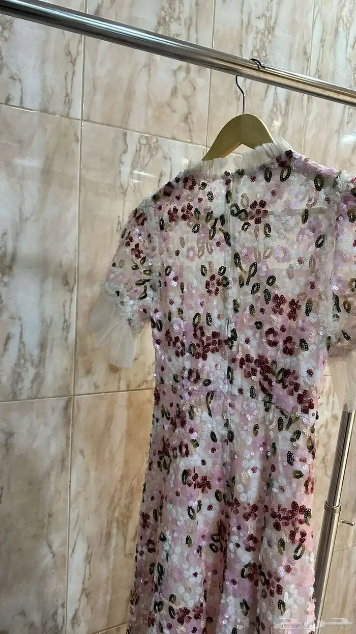 فستان انيق وراقي جدا 2