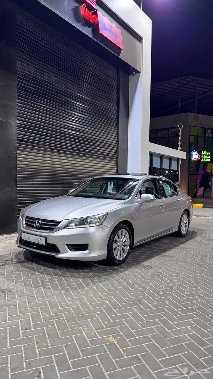 هوندا أكورد اسبيشل 2013 33