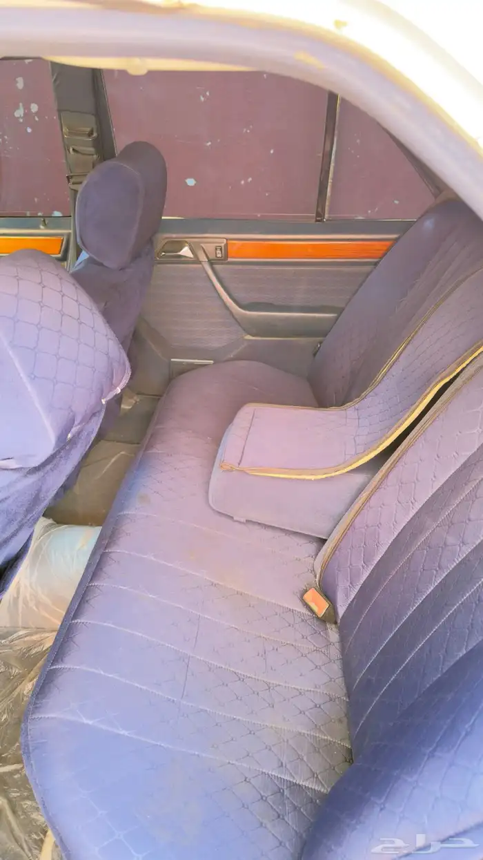 مرسيدس بنز E300 6