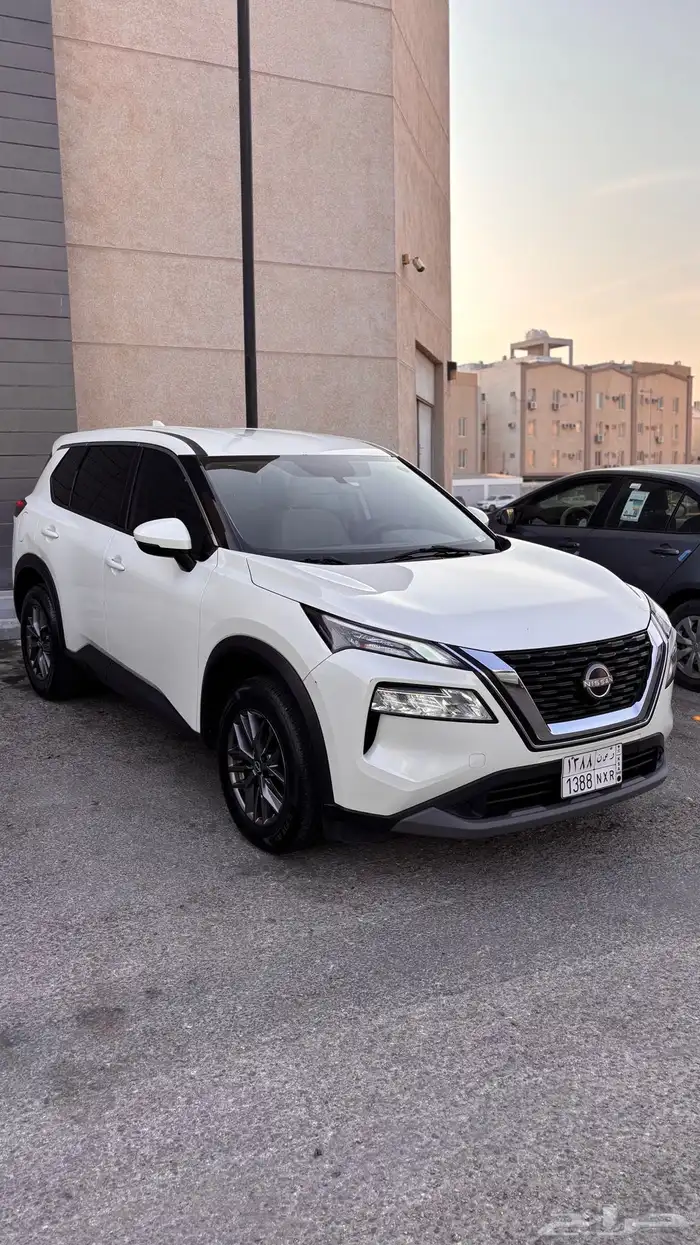 نيسان اكس تريل 0