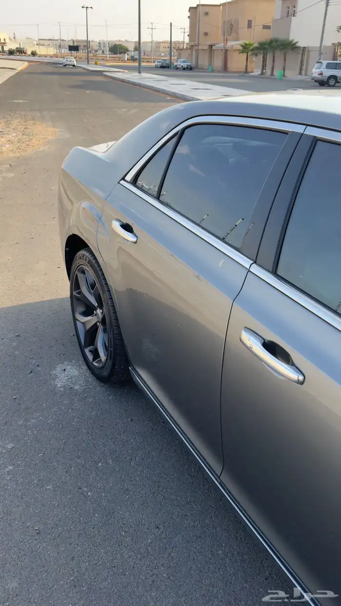 كلايزر 2012 فل كامل V8 بحاله الوكاله 9