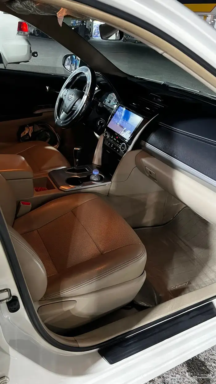 كامري 2016 ليميتد 14