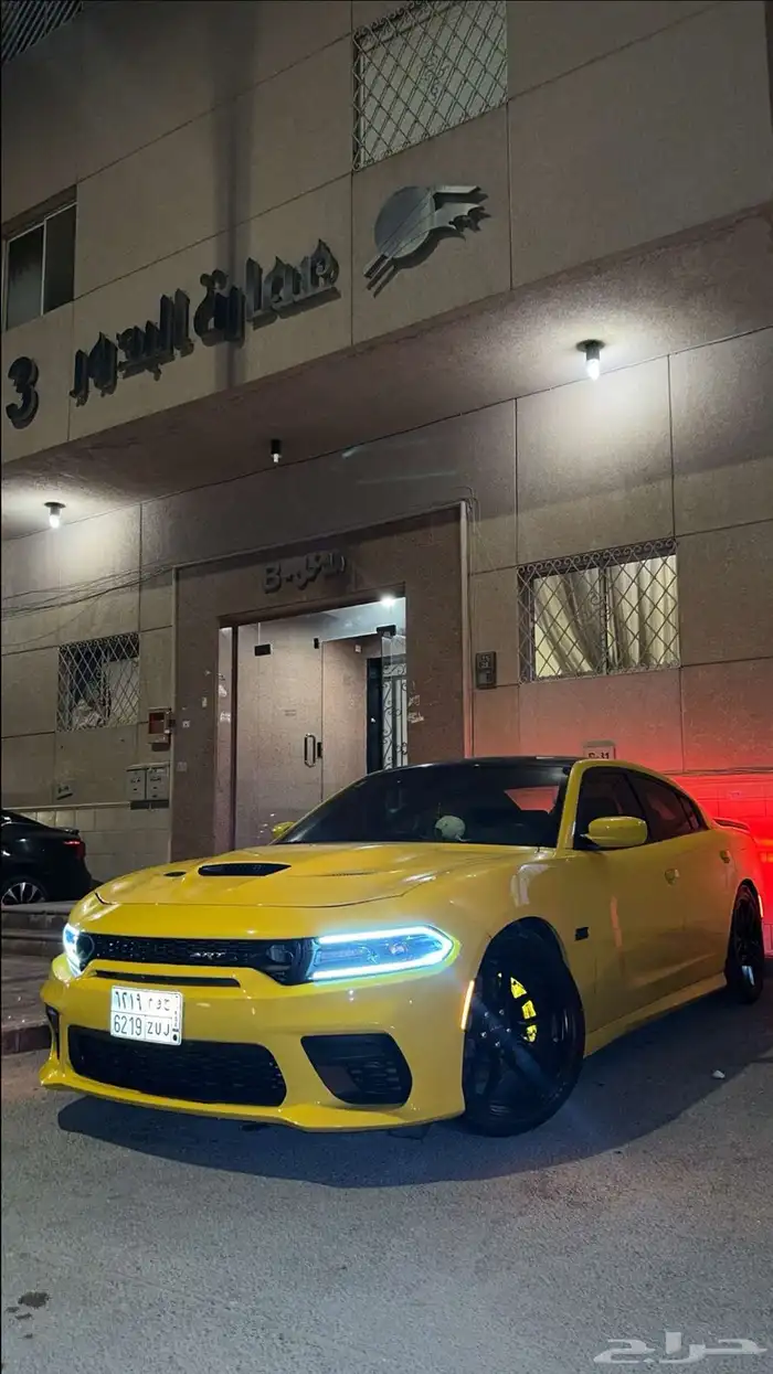 دودج تشارجر 2016 فل كامل اصفر لؤلؤي 20