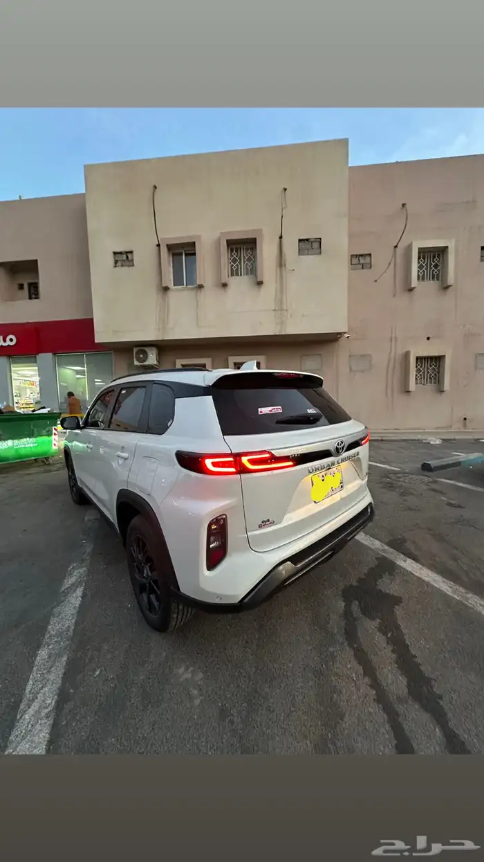 تايوتا اوربان كروزر2025 0
