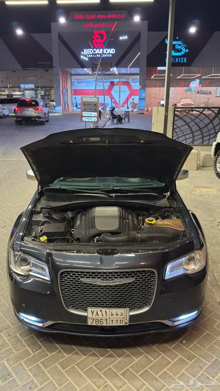كرايسلر 2018 V8 13