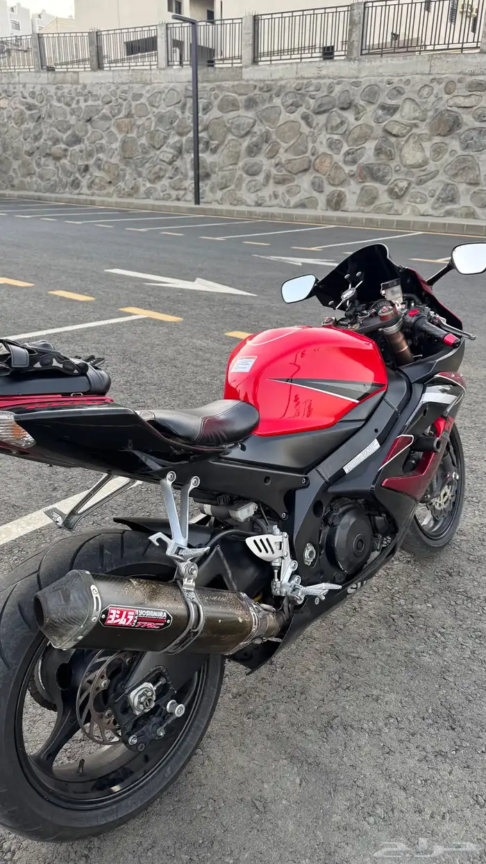 دباب ريس سزوكي 1000cc موديل 2006 2