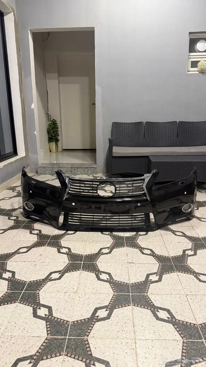 قطع غيار لكزس GS 1