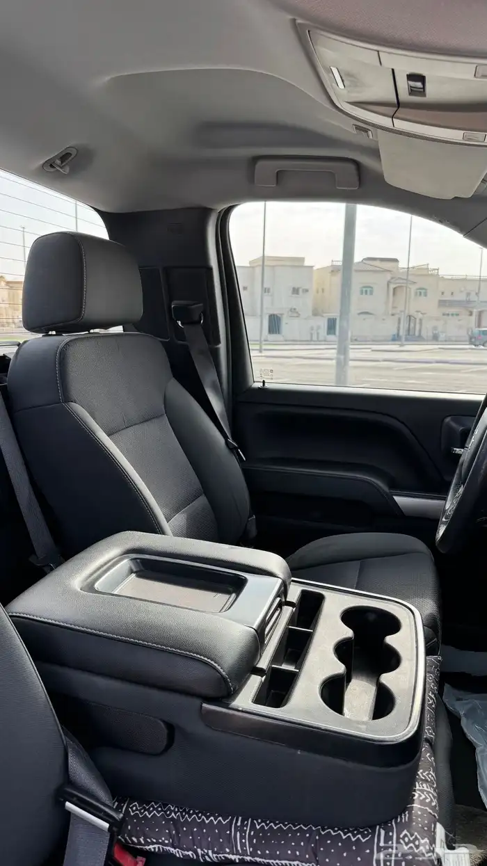 شفورلية سلفرادو 2015 دبل نظيف جدا 13