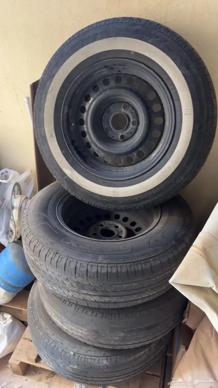 للبيع جنوط مرسيدس مع كفرات 0