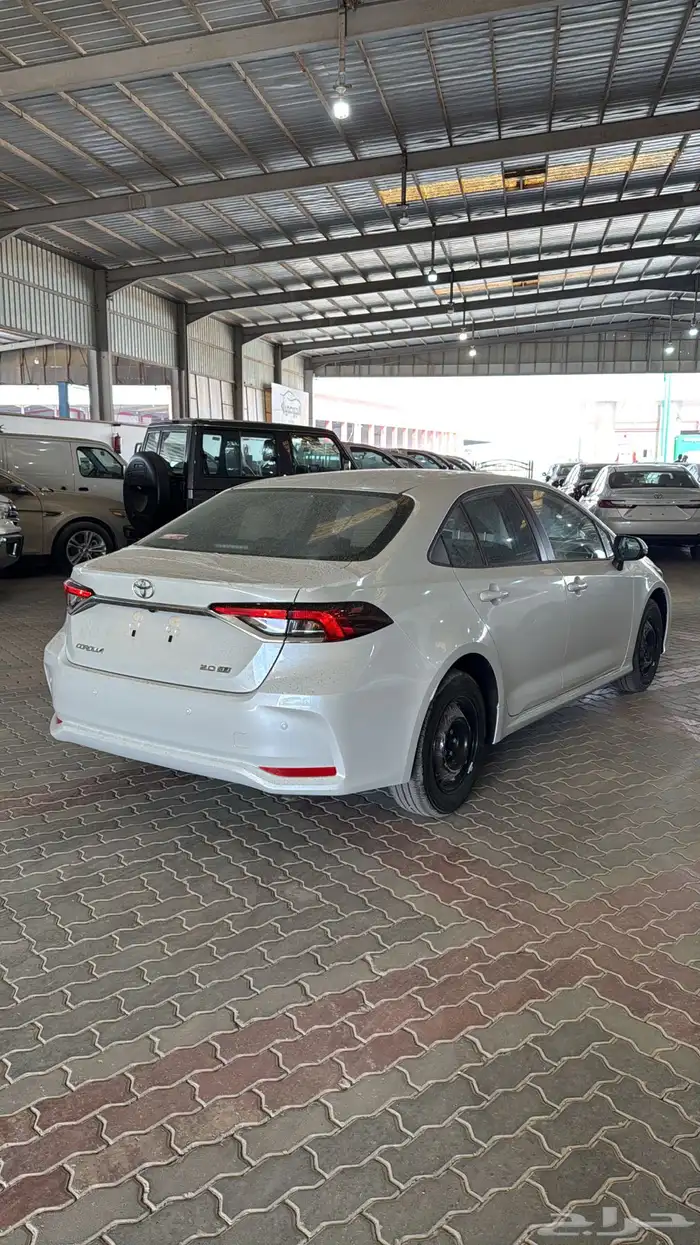 تويوتا كورلا فئة XLI ستاندر بنزين 2026 2