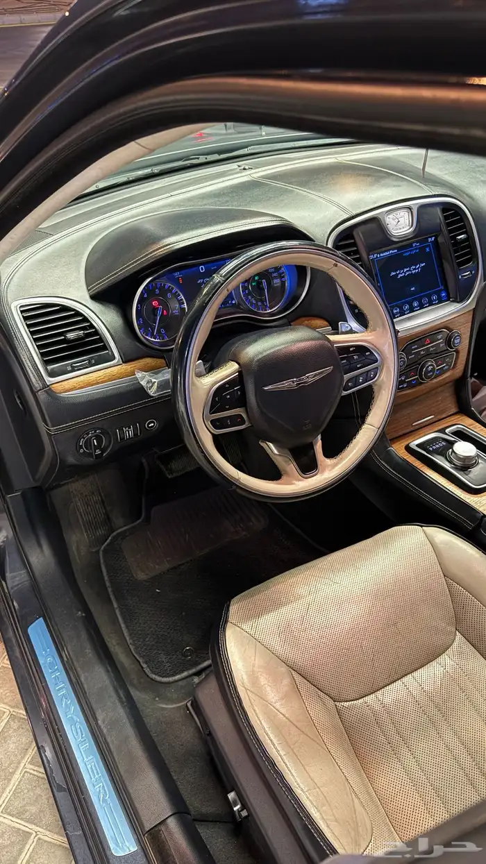 كرايسلر 2018 V8 22