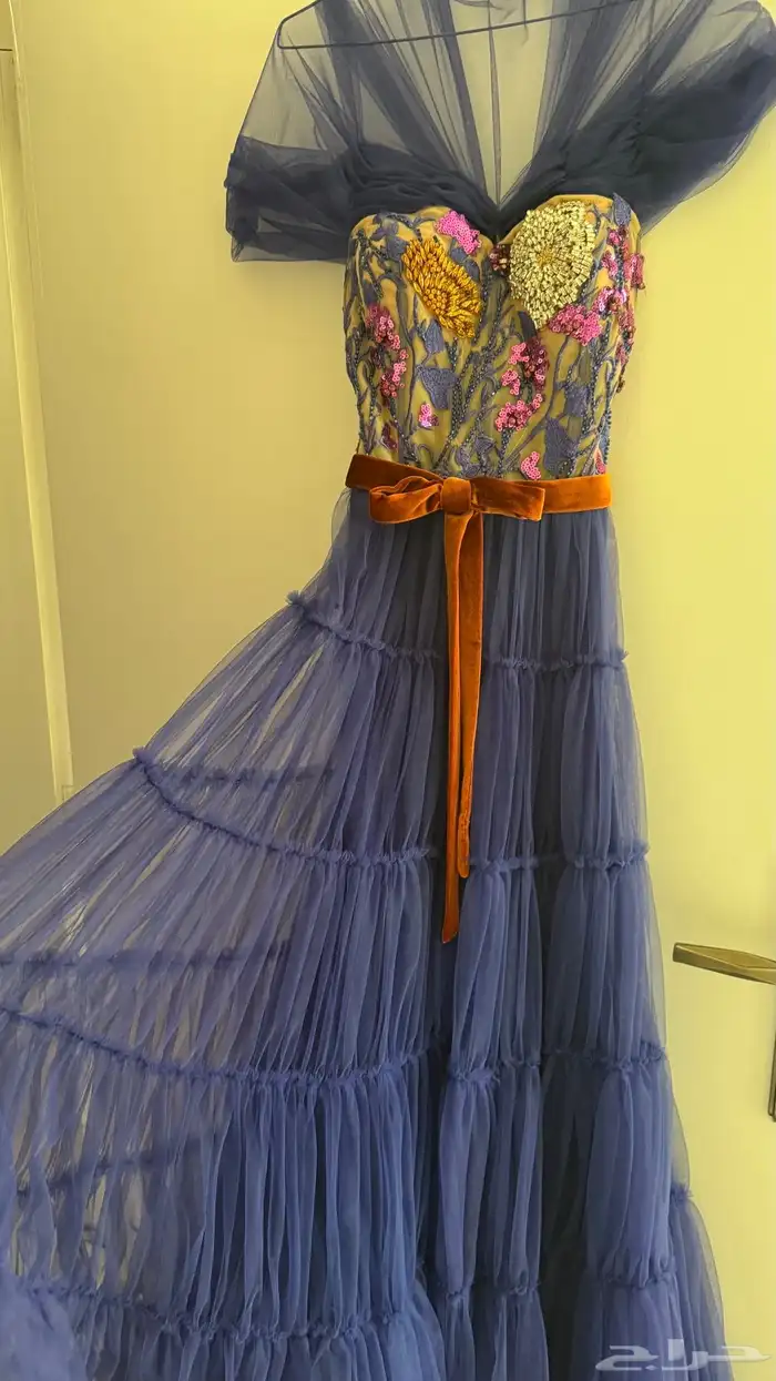 فستان للبيع 0