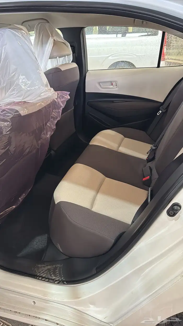 تويوتا كورلا فئة XLI ستاندر بنزين 2026 9