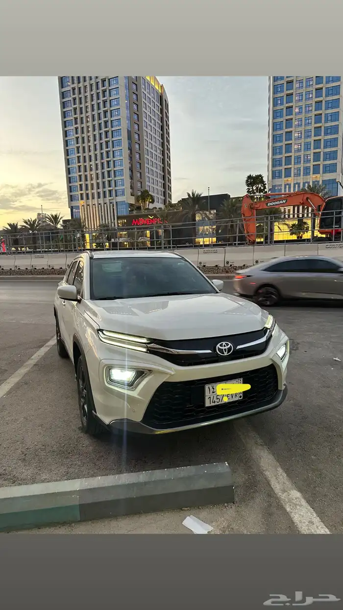 تايوتا اوربان كروزر2025 3