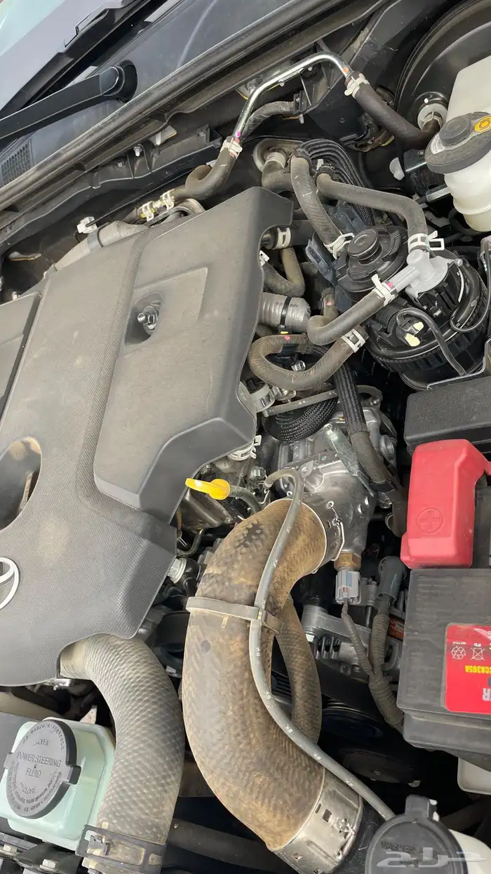 هايلكس 24 ديزل للبيع 5