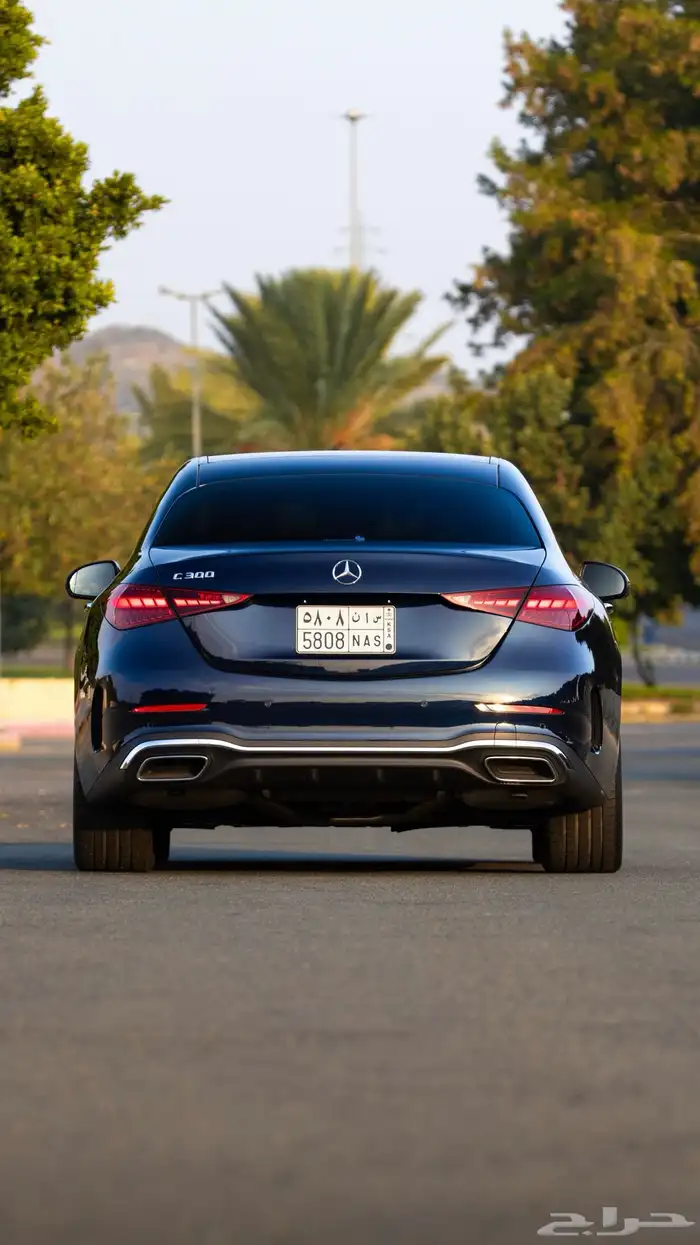 مرسيدس C300 ( شبه اصفار ) 4
