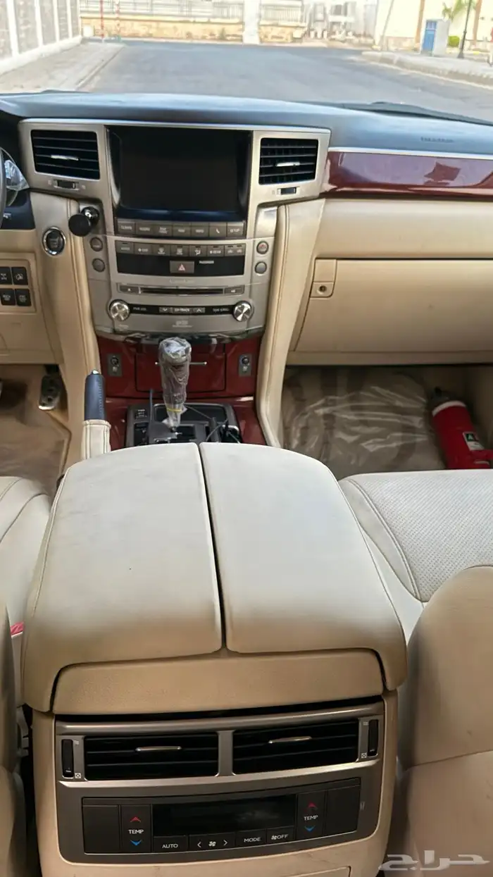 جيب لكزس سبورت 15