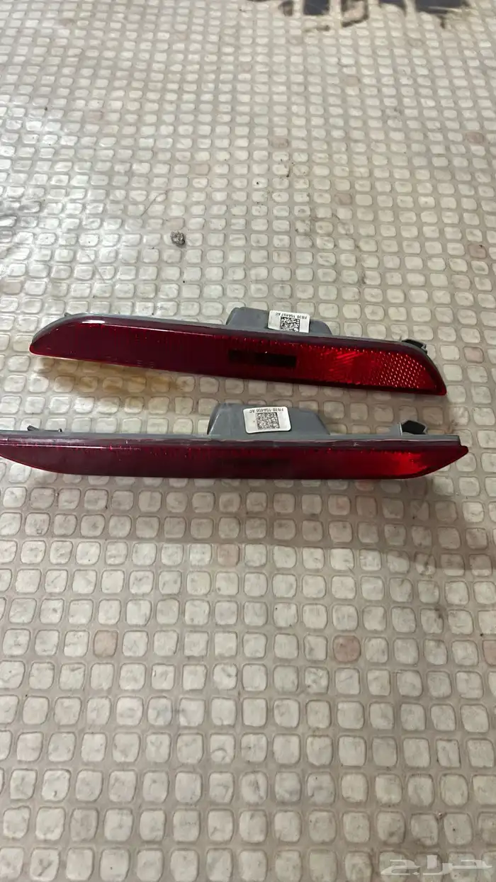 للبيع قطع فورد موستنج أصلية 1