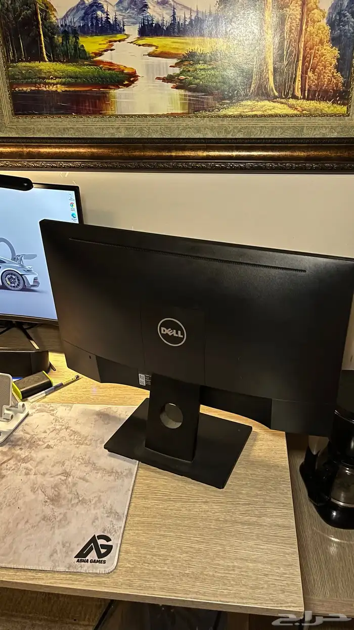 شاشة كمبيوتر للبيع المستعجل 1