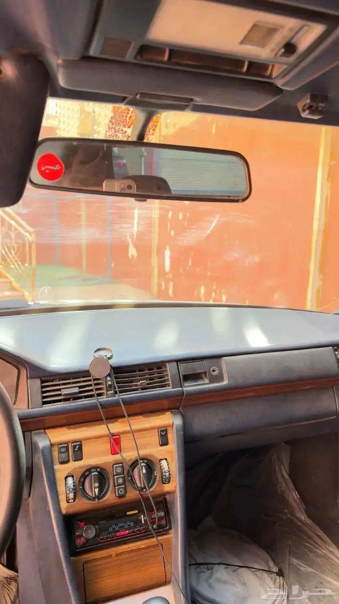 مرسيدس بنز E300 5