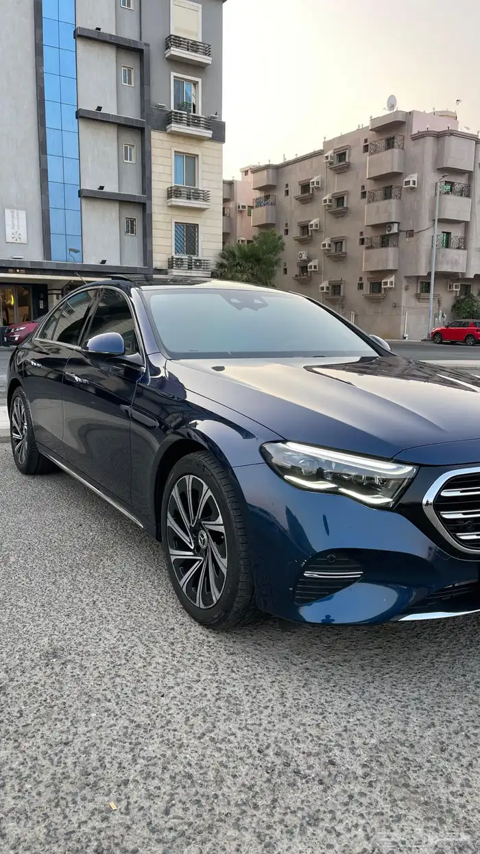 مرسيدس E300 شبه زيرو 3