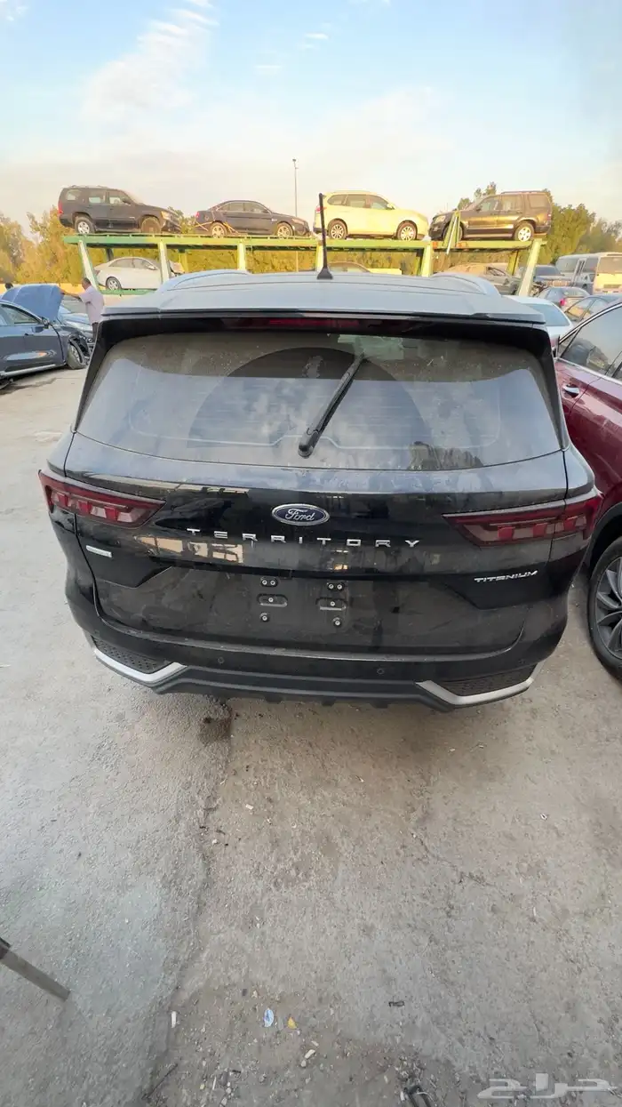 تيريتوري مصدوم تيتانيوم 2025 4