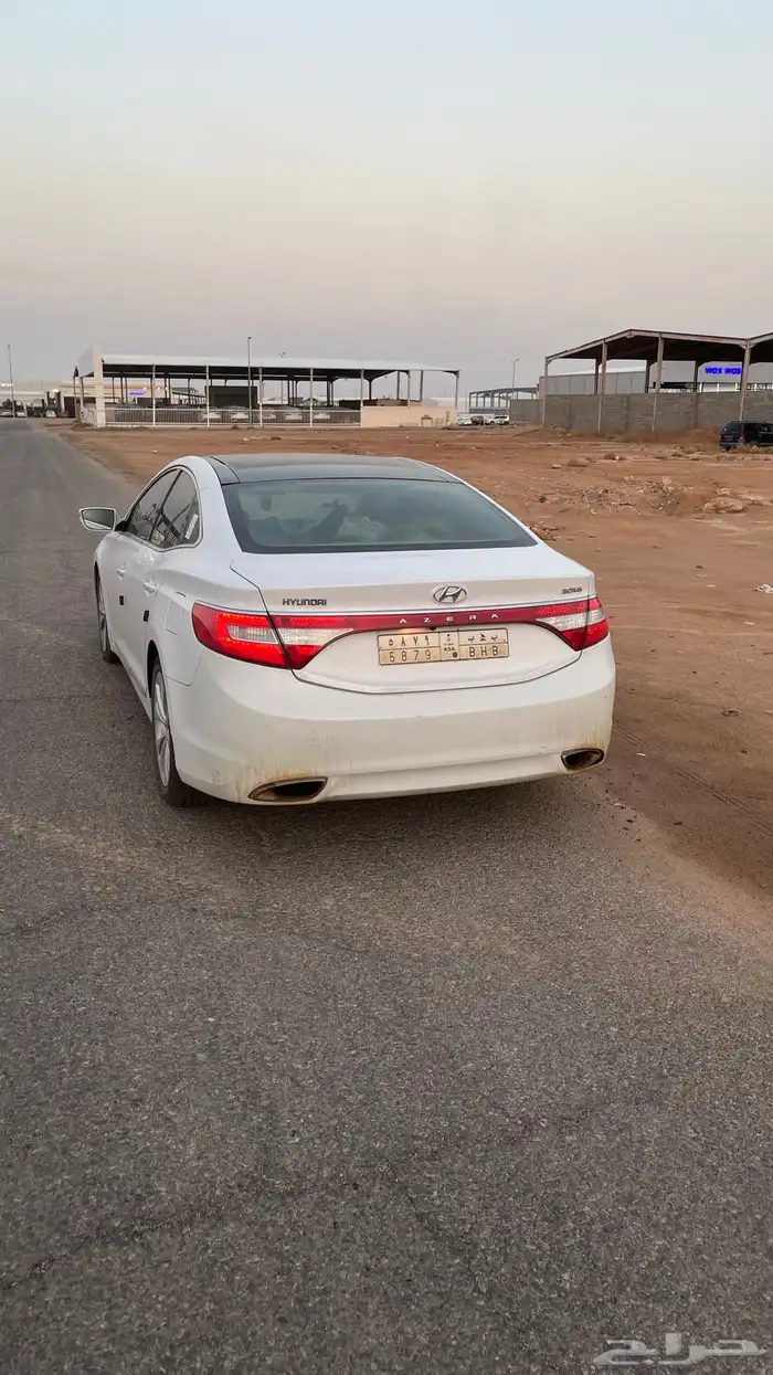 للبيع ازيرا 2013 4