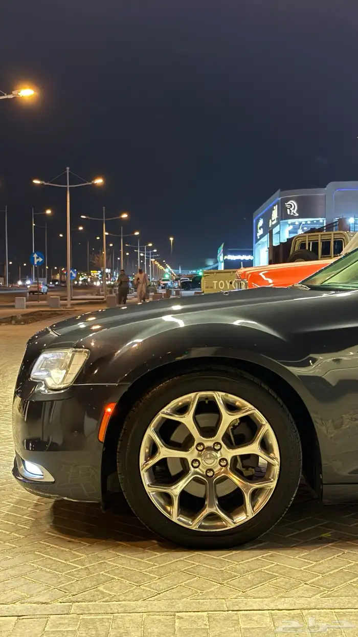 كرايسلر 2018 V8 3