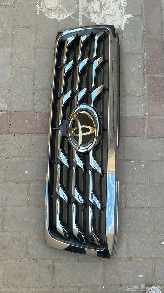 قطع لاندكروزر شبك جناح 5