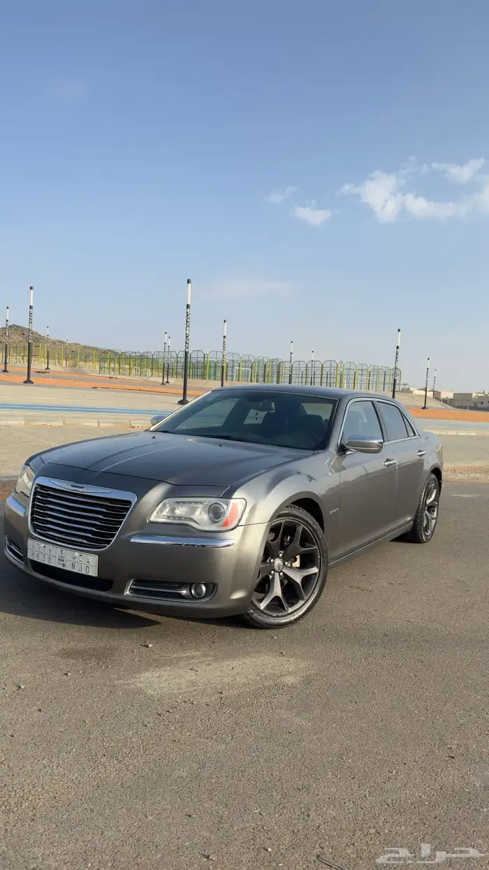 كلايزر 2012 فل كامل V8 بحاله الوكاله 7