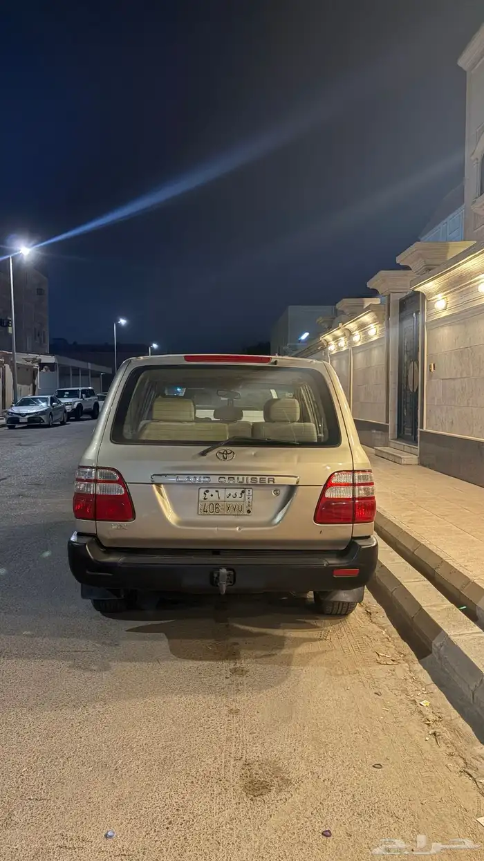 للبيع لاندكرورز 2004جي اكس 4