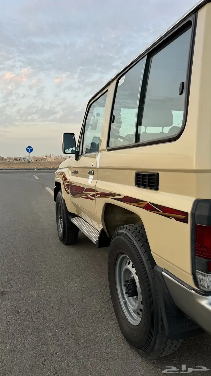 جيب ربع 2019 ( بيج ) 3