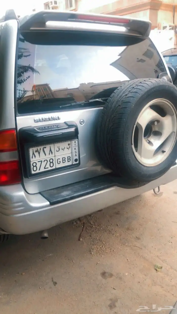 جيب سزوكي فيتار 2001 4