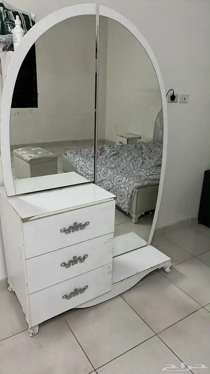 غرفة نوم للبيع 1