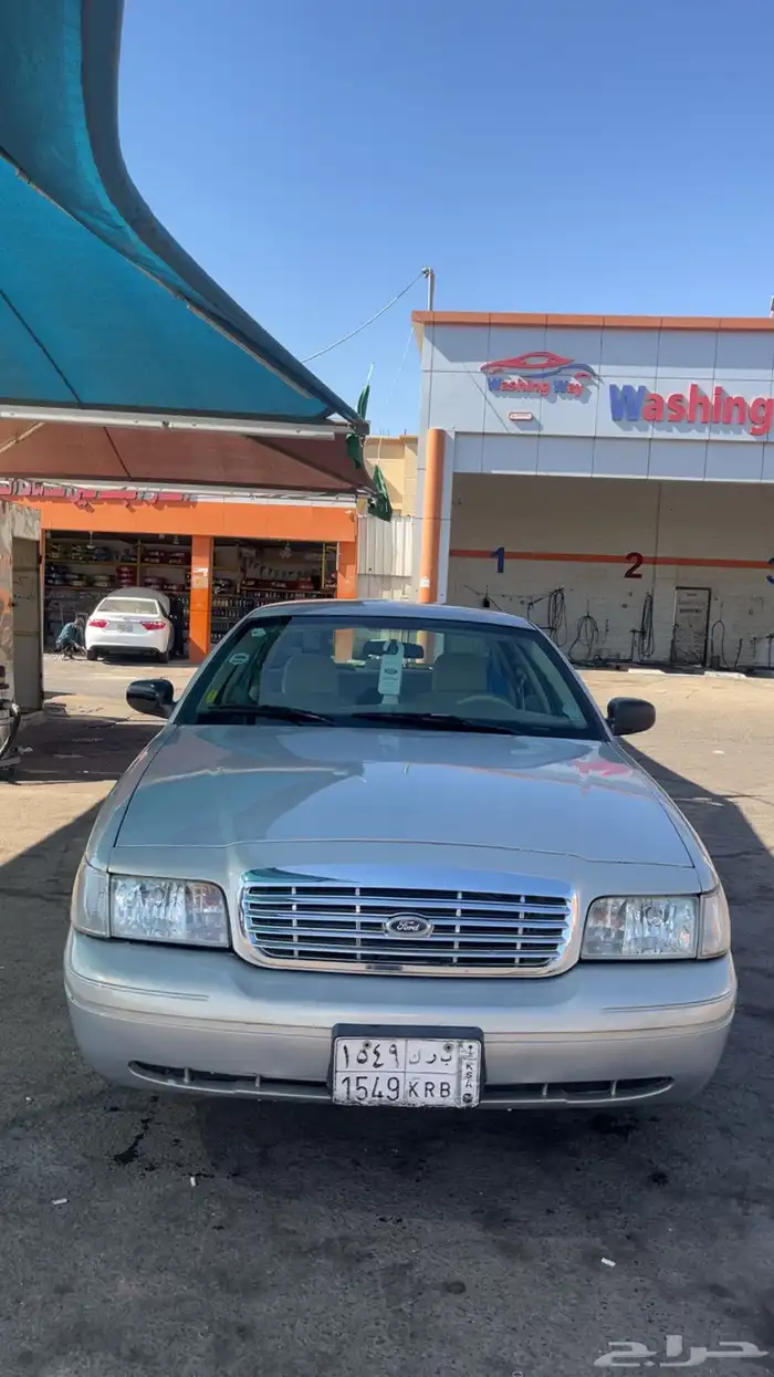 فورد 2010 موتر طيب بالحيل عداد 190 الف كيلو 0