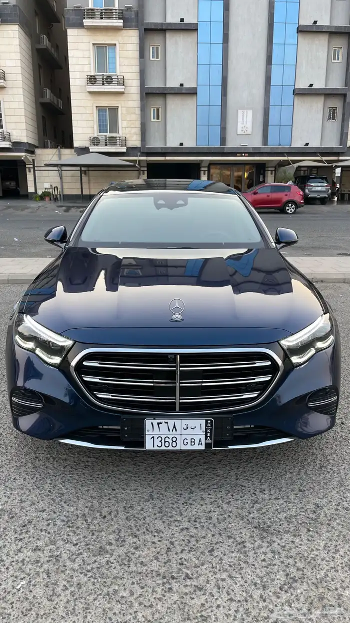 مرسيدس E300 شبه زيرو 0