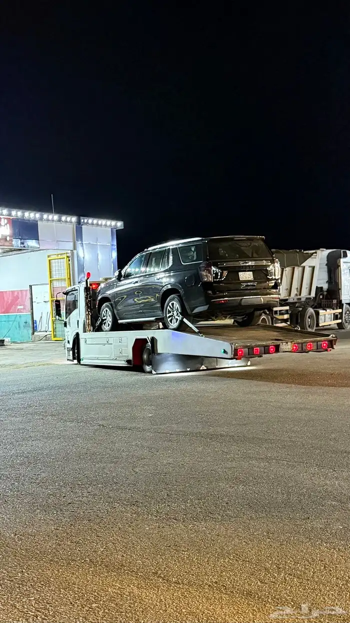 سطحه الرياض لنقل السيارات والدراجات النارية 1