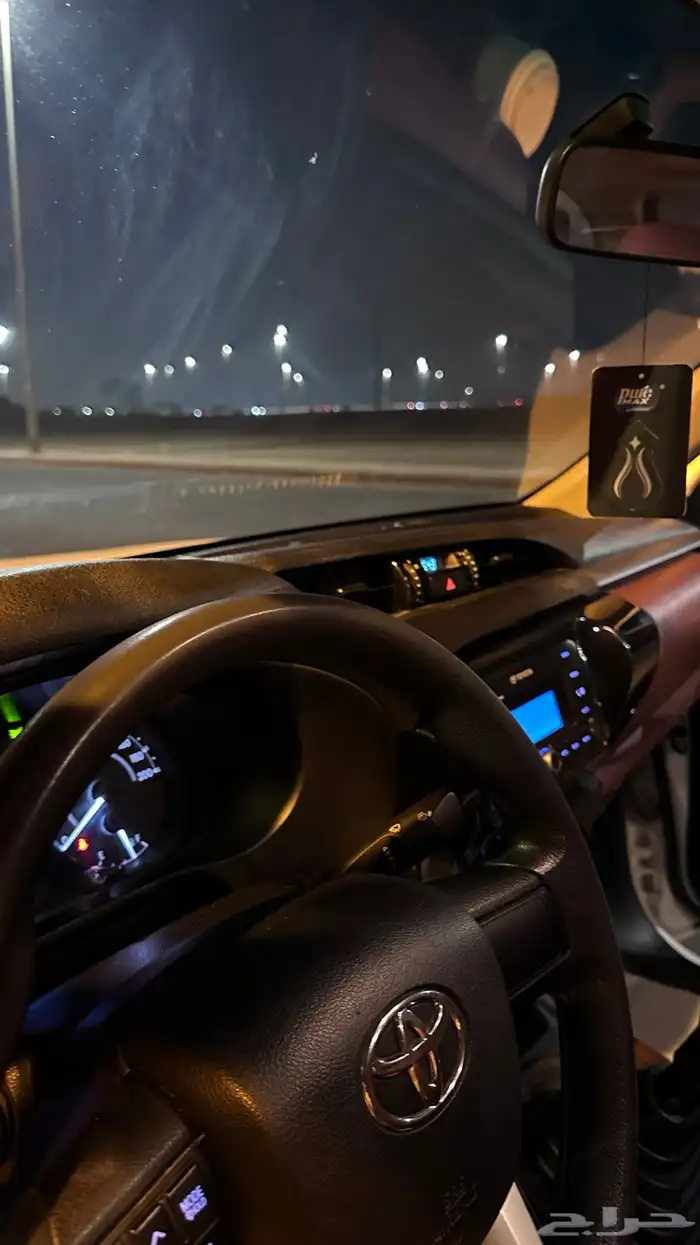 هايلوكس غمارتين دبل بنزين 2022 25