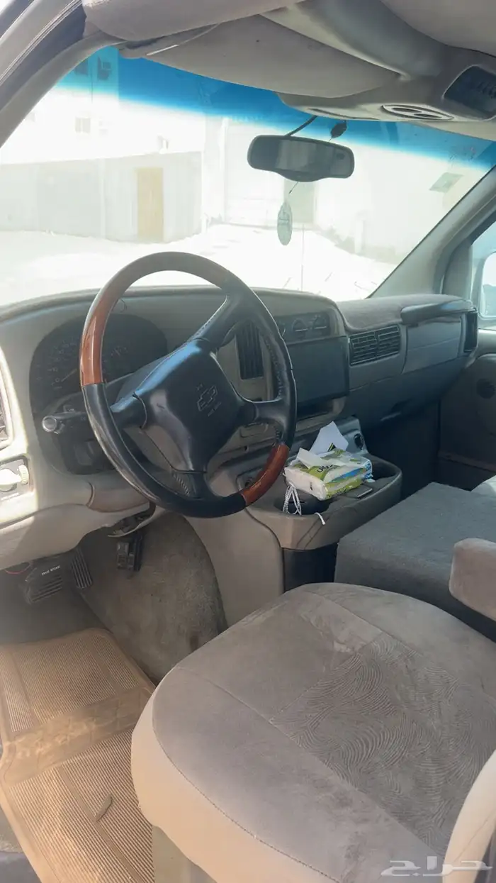 فان كرفان شفروليه للبيع موديل 2001 1