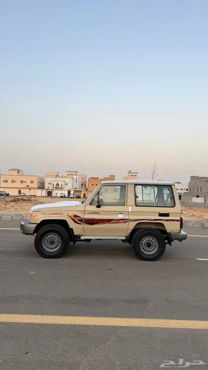 جيب ربع 2019 ( بيج ) 2