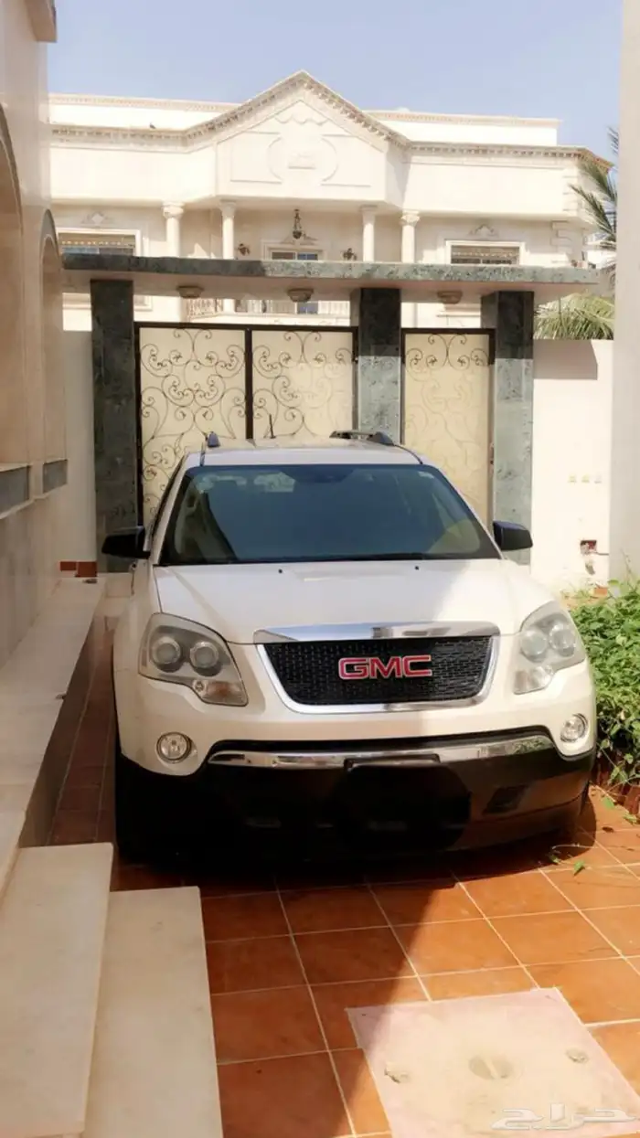 اكاديا جمس Acadia GMC 2010 2