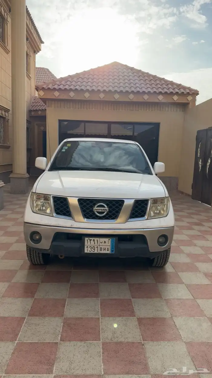 نيسان نافارا 2015 1