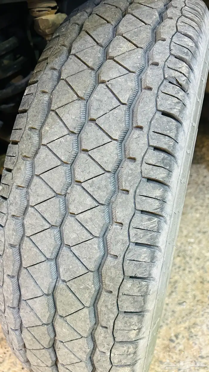 كفوات هايلوكس مقاس وكاله 225 70 17 1