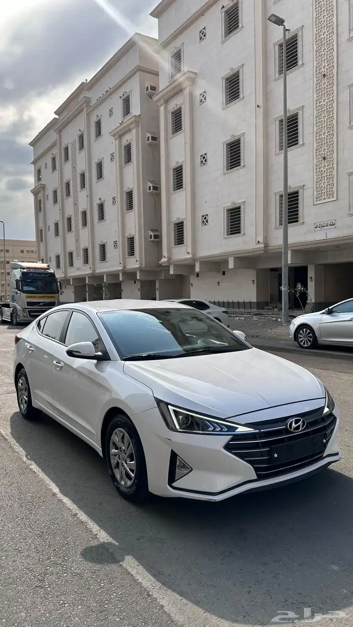 اللنترا كوري بنزين 2020 4