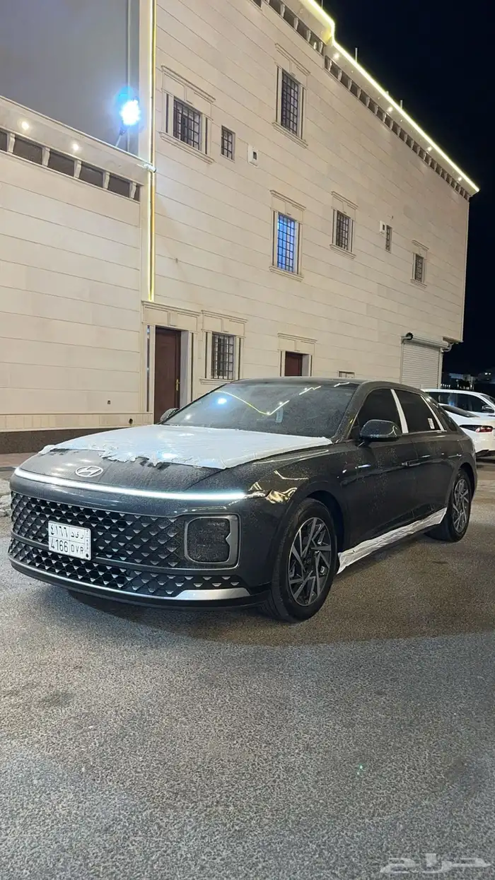 ازيرا 2025 للتقبيل بدون مقابل 5